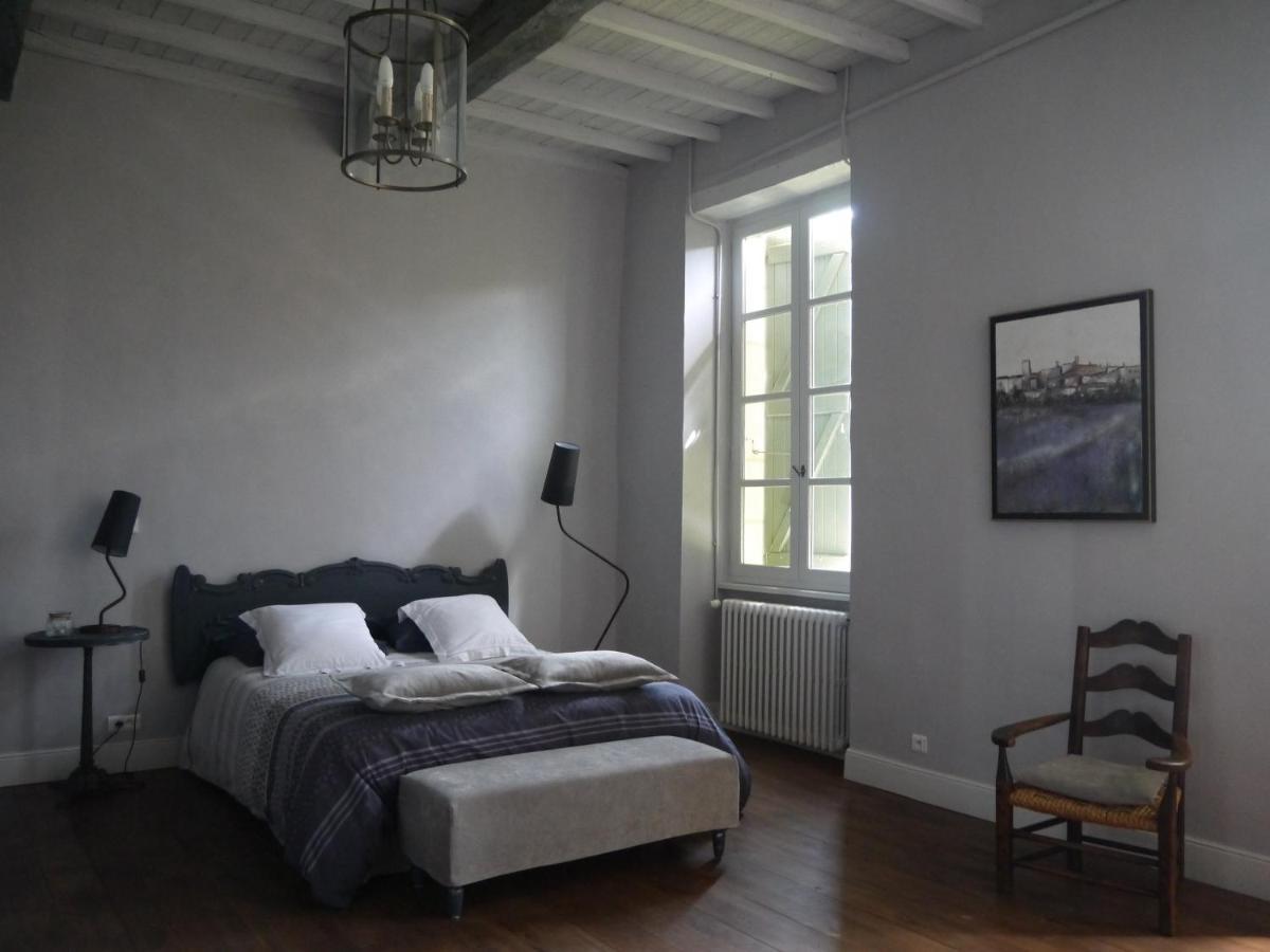 Domaine D'Entudelle Bed & Breakfast Lussan  Ngoại thất bức ảnh